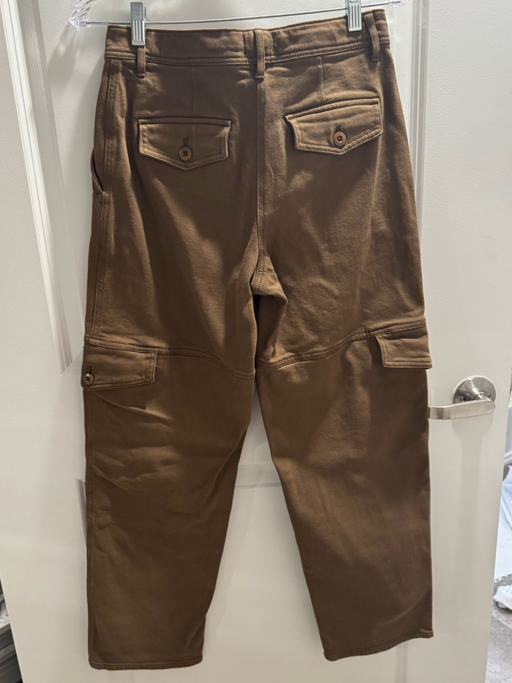 Aritzia Wilfred Free Meave Cargo Pants with Button Flap Pocket - Picture 5 of 7